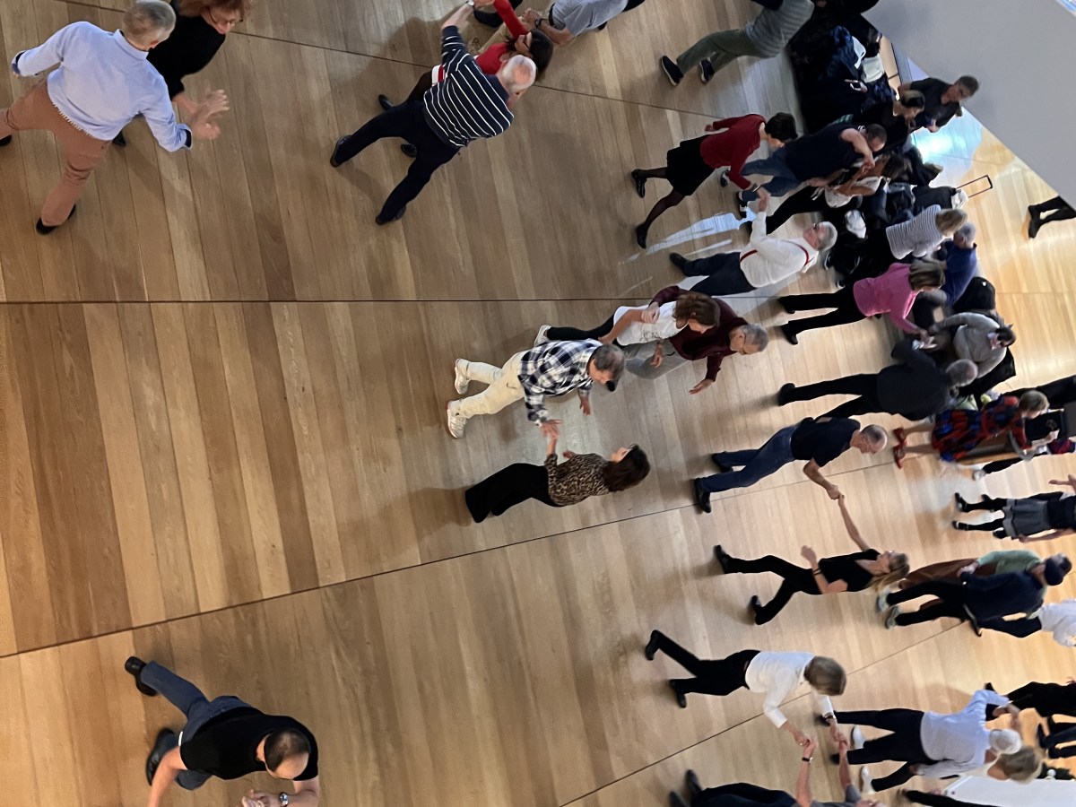 It’s Paris! An Experience of Spontaneity in the City of Dance and&nbsp;Lights